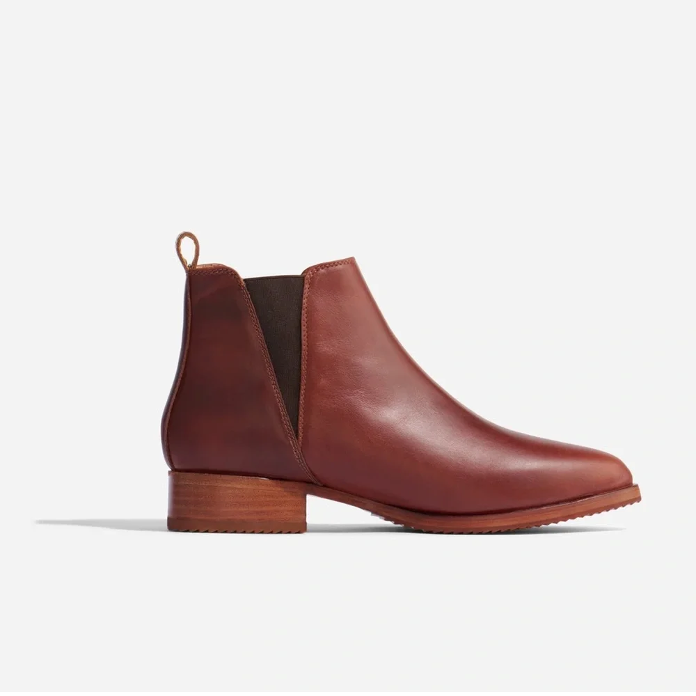 NISOLO Eva Everyday Chelsea Boot - Picture 2 of 12